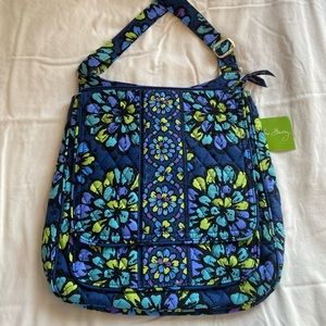 Vera Bradley Mailbag Indigo Pop